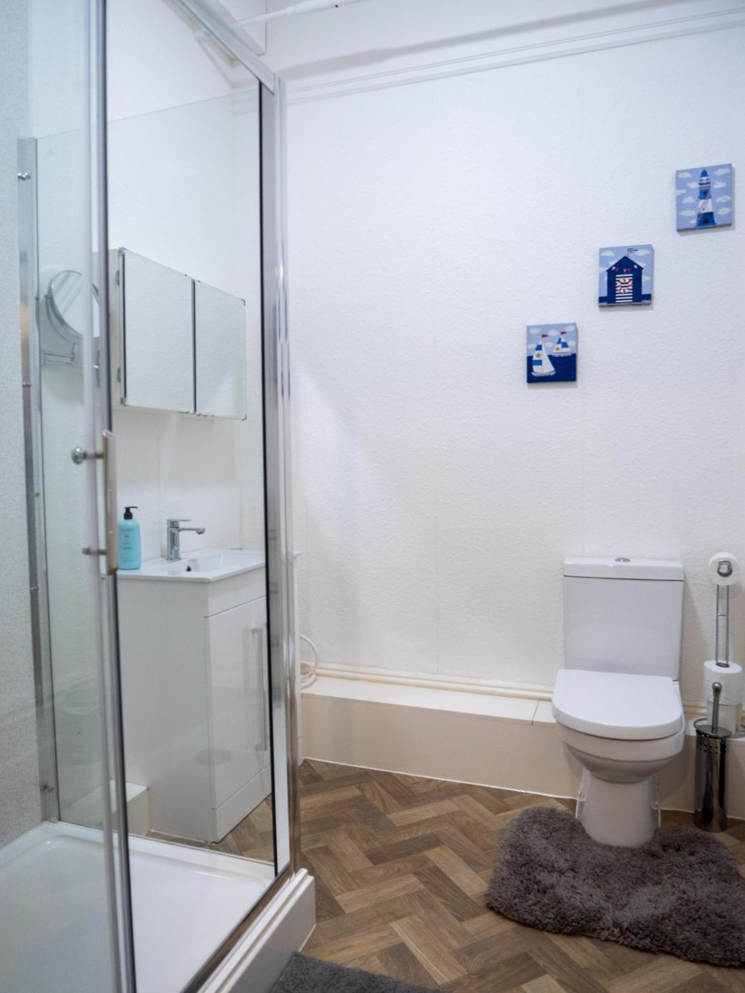 Appartamento Luxury,Location And Convenience Bournemouth Esterno foto
